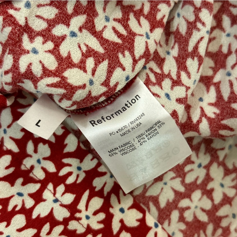 Reformation Size L, Oopsie Daisy Print - Picture 4 of 5
